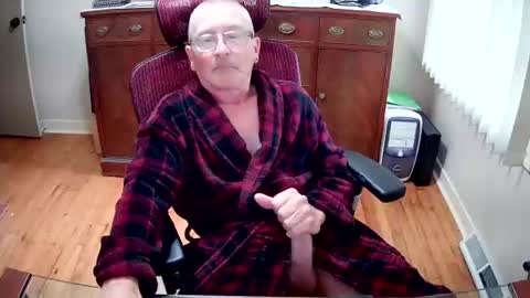 peepingmale online show from July 26, 1:20 pm