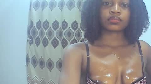 Lizzy online show from October 14, 7:17 pm