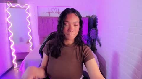 penelope online show from October 1, 3:38 am