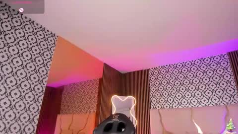 penelope online show from December 21, 3:35 am