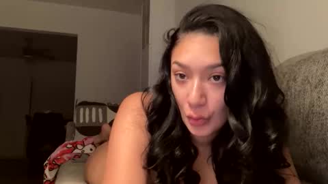 penelopeinwonderland online show from December 5, 3:28 am