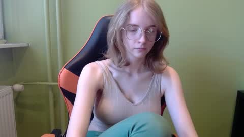 Penny online show from March 28, 2:07 pm