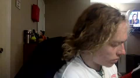 Penutbuttajelllytime online show from July 8, 3:54 am