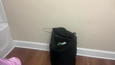 penutbutter691 online show from December 1, 11:14 pm