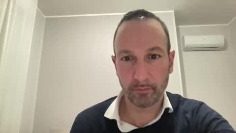 peppinslosqualo online show from March 7, 12:32 am