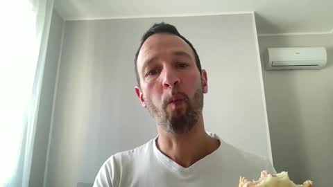 peppinslosqualo online show from March 2, 2:32 pm