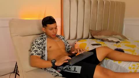 percy_god online show from September 22, 12:37 am