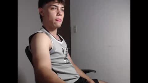 perez301224 online show from May 15, 3:59 am