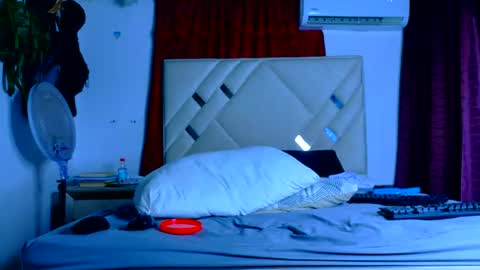 Jacob online show from July 28, 4:32 am