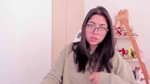 Sarah Ana Banana online show from December 27, 3:04 pm