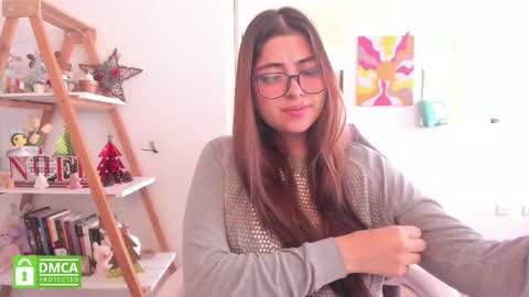 Sarah Ana Banana online show from November 19, 7:12 pm