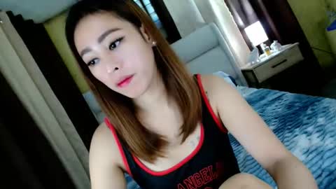 Sweet Gwen online show from April 24, 10:45 pm