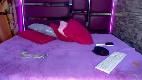 perfectlump online show from March 2, 5:58 pm