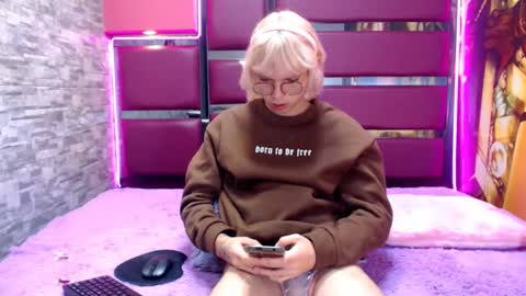 perfectlump online show from October 13, 3:14 pm