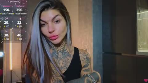 Anna online show from February 18, 5:09 pm