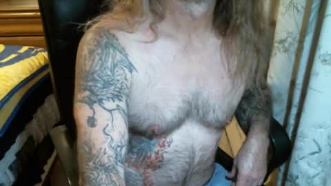 perkymalenipples online show from December 6, 11:52 pm