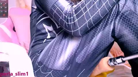 Perla Jones online show from October 3, 6:43 am