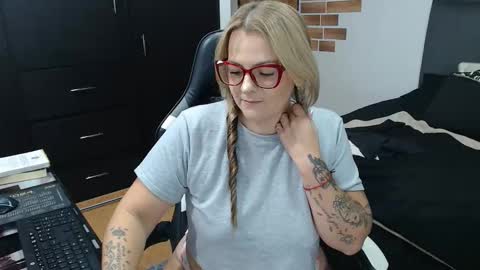 goloza online show from December 4, 11:59 pm