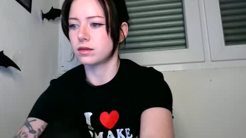 Persephone online show from January 9, 8:31 am