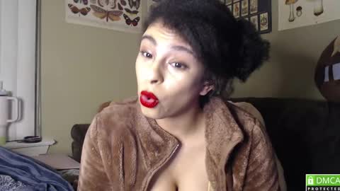 Persephone online show from February 21, 7:23 am