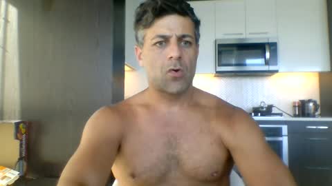 persianprince546 online show from June 14, 3:36 pm