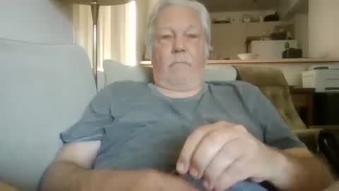 Nut4aNickel online show from October 11, 9:29 pm