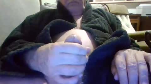 Nut4aNickel online show from November 8, 7:55 am