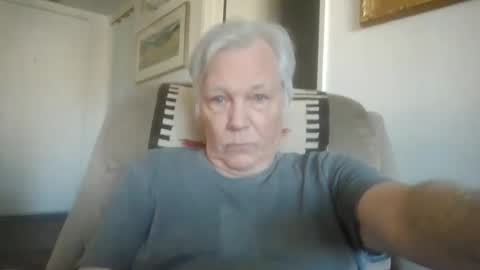 Nut4aNickel online show from January 17, 10:01 pm