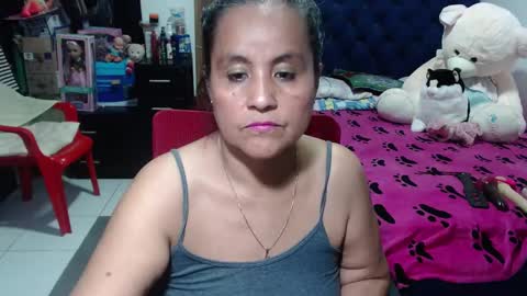 Snapshot of pervert_mommy_x chatting on February 23, 2:04 pm SAMY online show from February 23, 2:04 pm