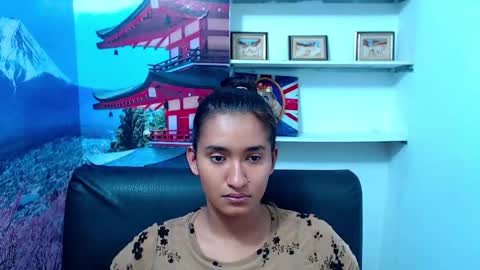  Suseth   online show from December 5, 7:11 pm