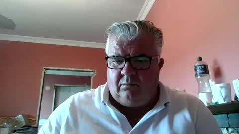 pete112991 online show from September 19, 2:43 pm