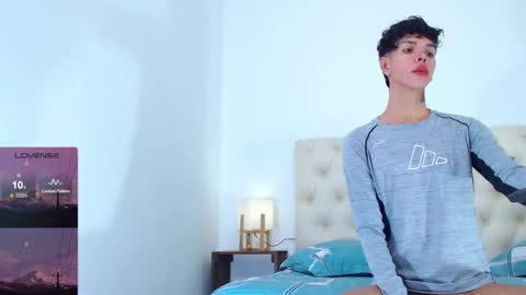 peter_22_ online show from January 13, 4:19 pm