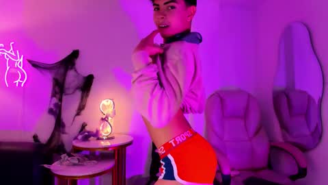 Peter online show from November 1, 7:13 pm