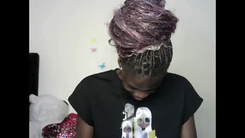 petite_lavi2 online show from December 14, 4:19 pm