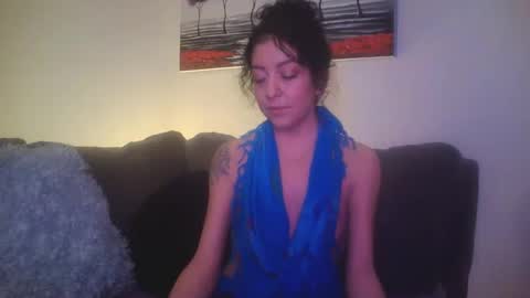 petite treat  online show from February 22, 7:34 am