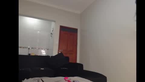 ebonyshawtypetit online show from September 30, 3:39 am