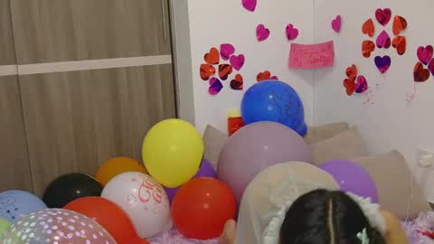 C    online show from February 26, 11:52 pm