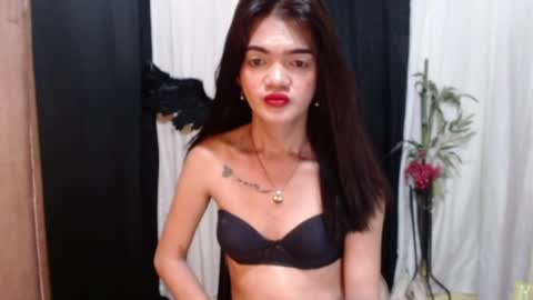 TsDELICIOUSCum69 online show from April 6, 4:43 am