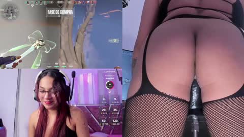 Snapshot of petitesofia_ chatting on January 24, 1:14 pm Sofia online show from January 24, 1:14 pm