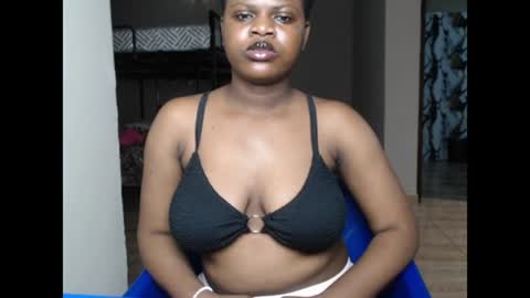 Call Me KiKi online show from July 21, 10:01 pm