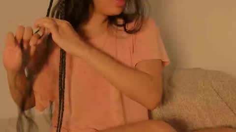 Snapshot of petitgirl_ chatting on March 10, 6:23 pm J A S S online show from March 10, 6:23 pm