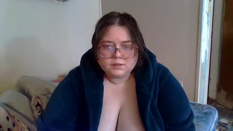 Snapshot of petmykitty chatting on September 15, 6:31 pm The Aspie Kitty twitterthishunonfire online show from September 15, 6:31 pm