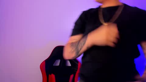 peytonbox online show from October 6, 12:45 pm