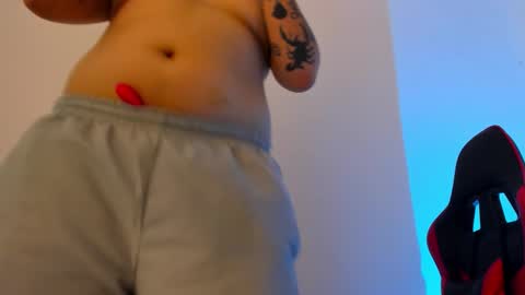 peytonbox online show from October 10, 1:17 pm