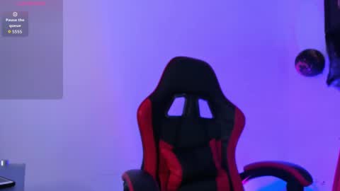 peytonbox online show from October 31, 12:38 pm