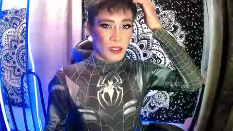 JOHN online show from April 15, 12:30 pm