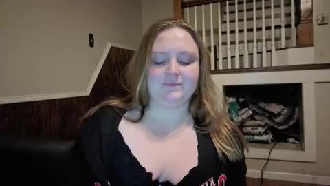 PhatAssBlond online show from January 31, 11:24 pm