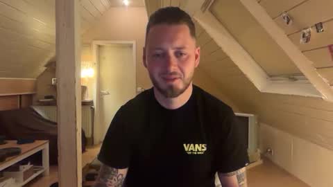 Ben 1995 online show from March 5, 6:39 pm