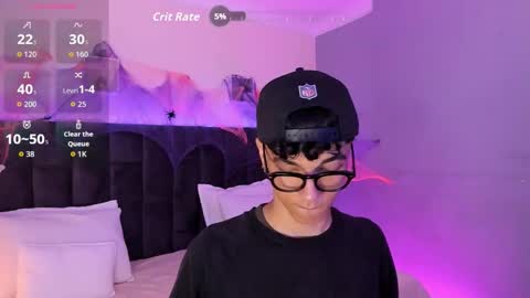 Phillip online show from October 26, 10:09 pm