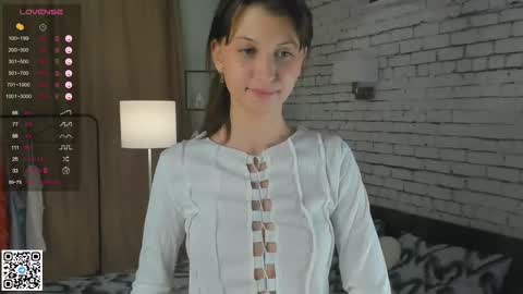 Emilia online show from March 6, 12:21 am